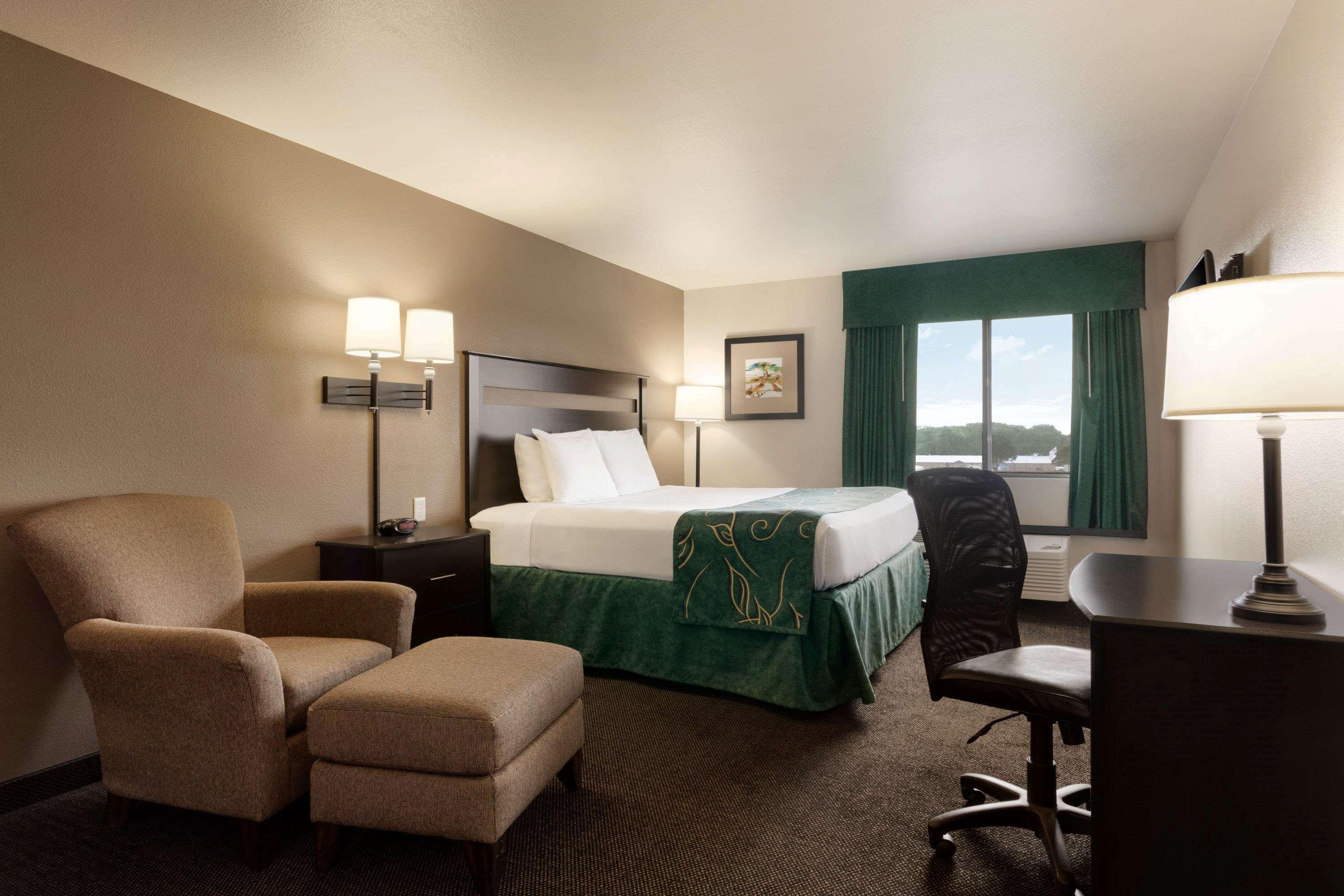 Baymont By Wyndham Wellington Hotel Kültér fotó