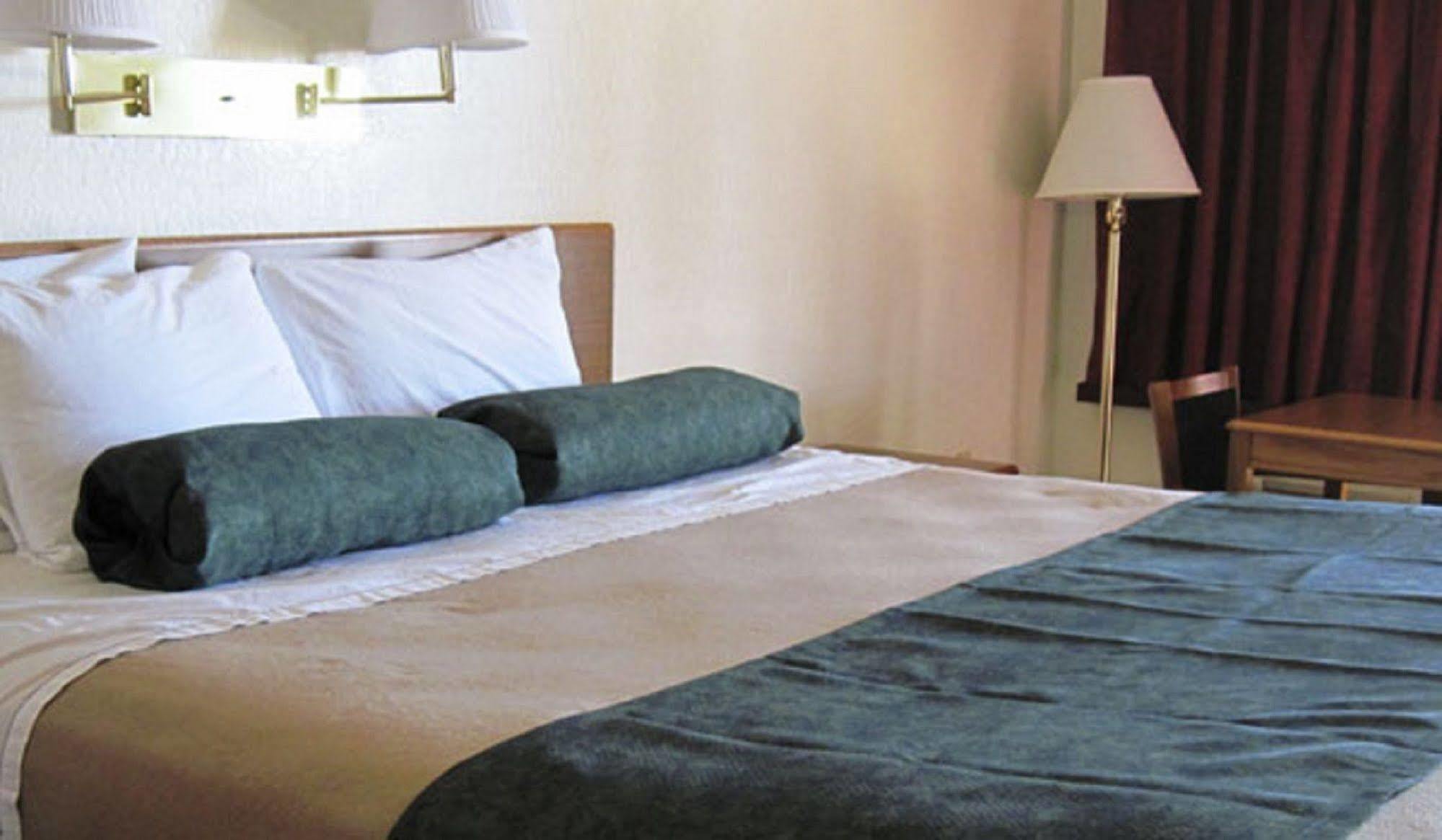 Baymont By Wyndham Wellington Hotel Kültér fotó